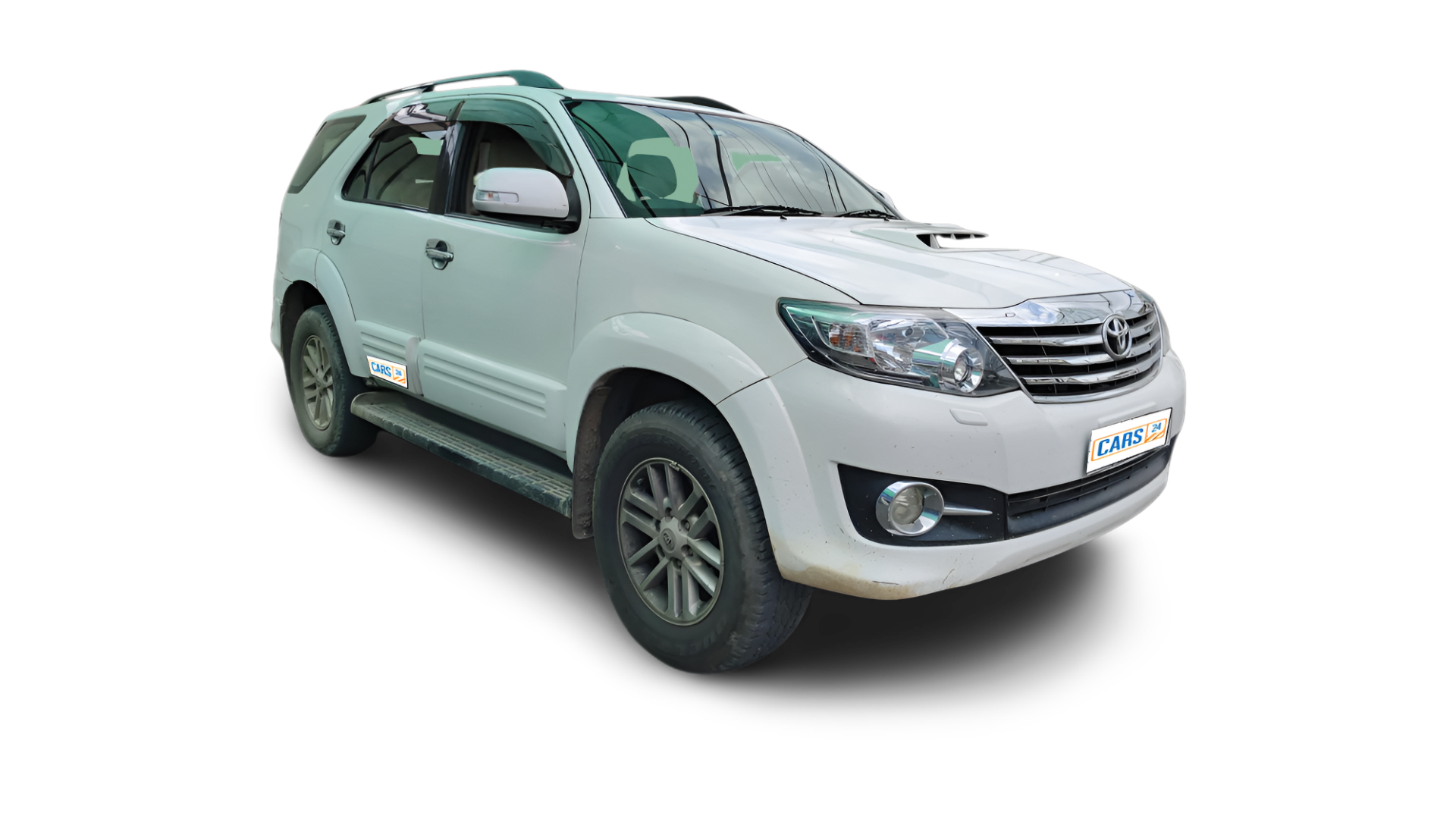 Toyota Fortuner-img